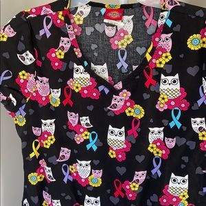 Owl scrub top
